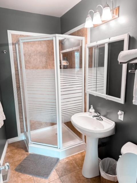 Etherington Suites Elora Zewnętrze zdjęcie